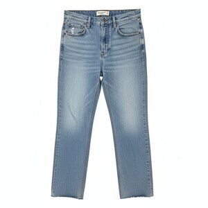 Abercrombie Curve Love 90s Straight Jeans Mid Rise Light Wash Raw Hem 28x26